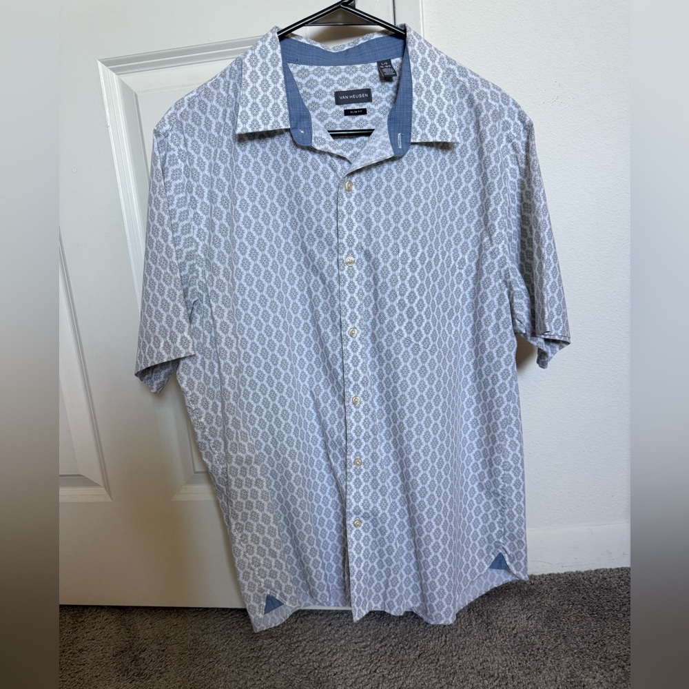 Van Heusen Light Gray Geometric Men's Shirt